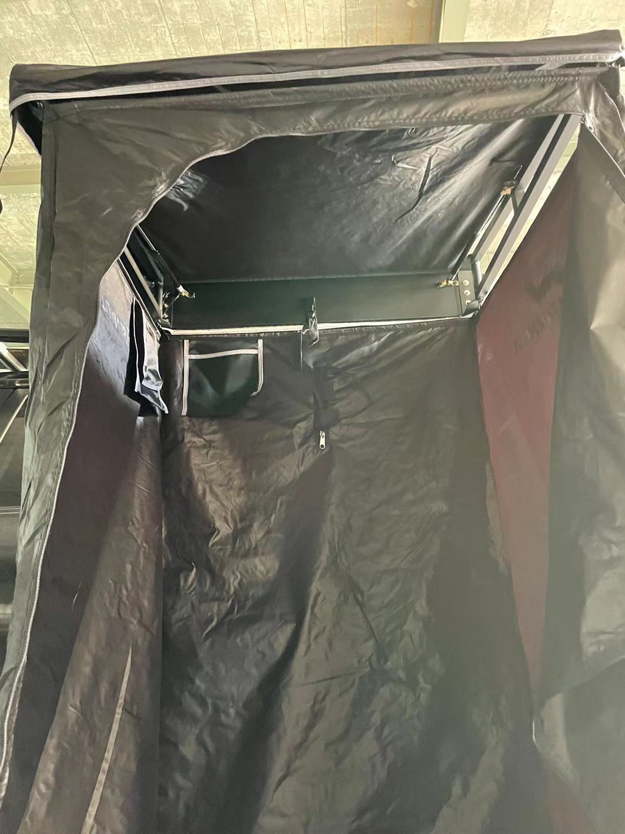 خيمة استحمام جانبية خفيفة الوز - مراجعة Camping Tent وسعره
