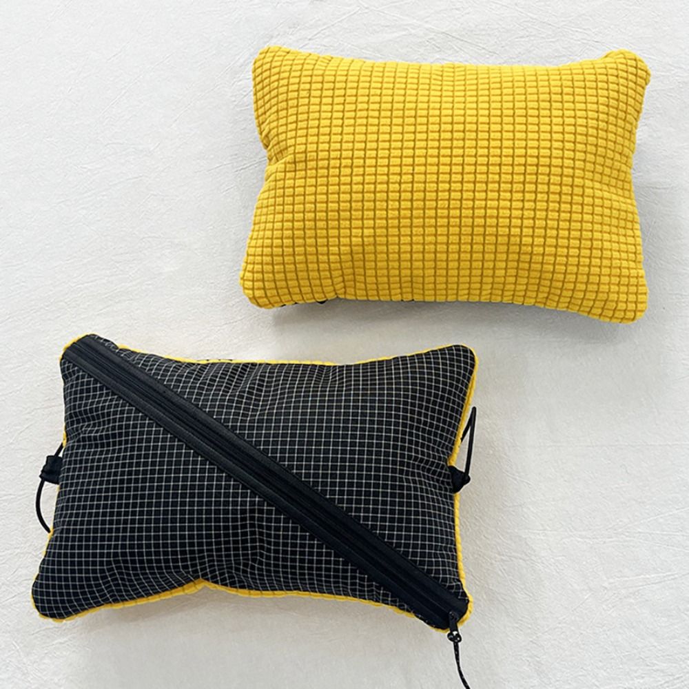 حقيبة تخزين وسادة متينة 2 في 1 - مراجعة Camp Pillow Compressible وسعره